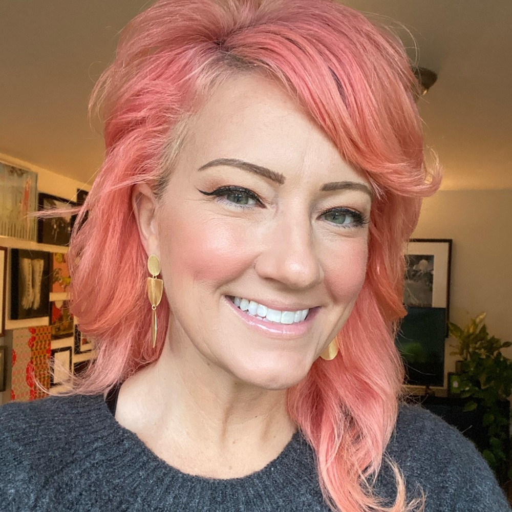 Meet your Posher, Julie